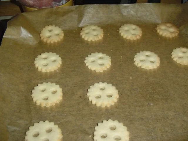 Rezept: Spitzbuebe Bild Nr. 5 Spitzbuebe - Rezept - Bild Nr. 5