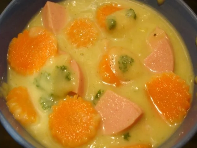 Kartoffelsuppe mit Einlage - Rezept