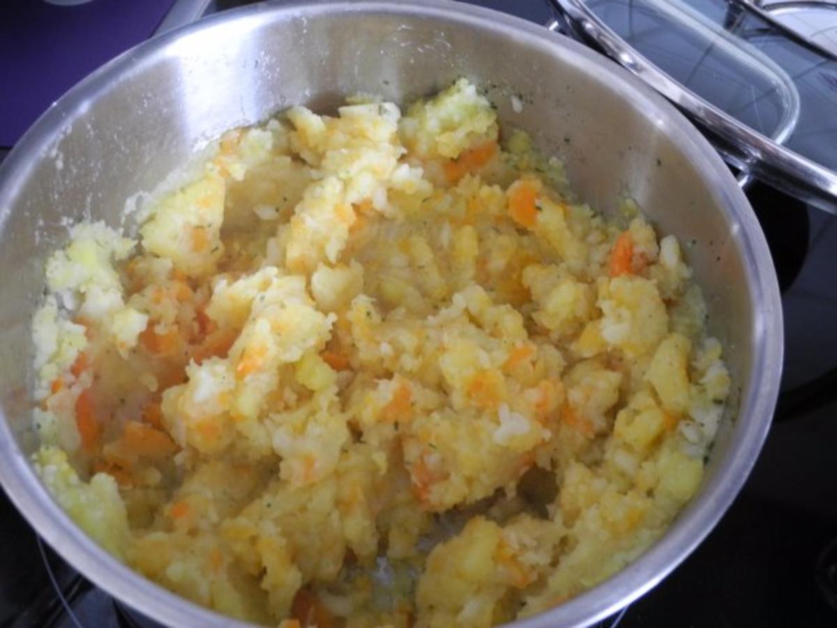 Vegan : Paprika - Soja - Gulasch mit Viererlei Gemüsestampf - Rezept - Bild Nr. 13