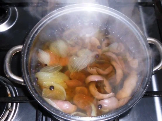 Rezept: Feines Nierenragout à la "Oòrndrasch" .....( Rzpt. um 1980) Bild Nr. 16 Feines Nierenragout à la "Oòrndrasch" .....( Rzpt. um 1980) - Rezept - Bild Nr. 16