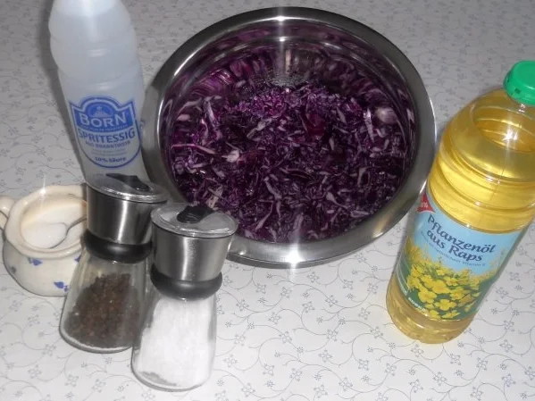 Rezept: Feines Nierenragout à la "Oòrndrasch" .....( Rzpt. um 1980) Bild Nr. 37 Feines Nierenragout à la "Oòrndrasch" .....( Rzpt. um 1980) - Rezept - Bild Nr. 37