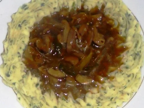 Rezept: Feines Nierenragout à la "Oòrndrasch" .....( Rzpt. um 1980) Bild Nr. 55 Feines Nierenragout à la "Oòrndrasch" .....( Rzpt. um 1980) - Rezept - Bild Nr. 55