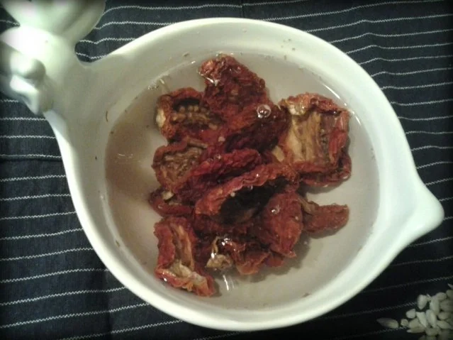 vegetarischer Brotaufstrich ( Tomate Kräuter) - Rezept - Bild Nr. 3