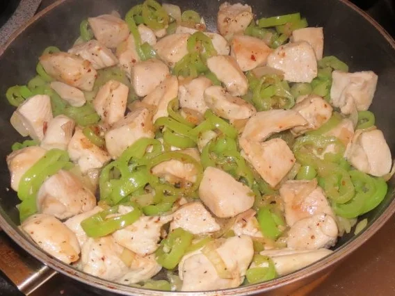 Kochen: Chilli-Hähnchen-Pfanne - Rezept - Bild Nr. 3