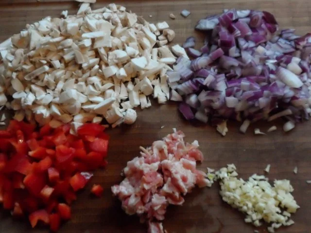 Rezept: Würzige Gorgonzola-Spinat-Lasagne mit Pecorino-Nuss-Kruste Bild Nr. 2 Würzige Gorgonzola-Spinat-Lasagne mit Pecorino-Nuss-Kruste - Rezept - Bild Nr. 2