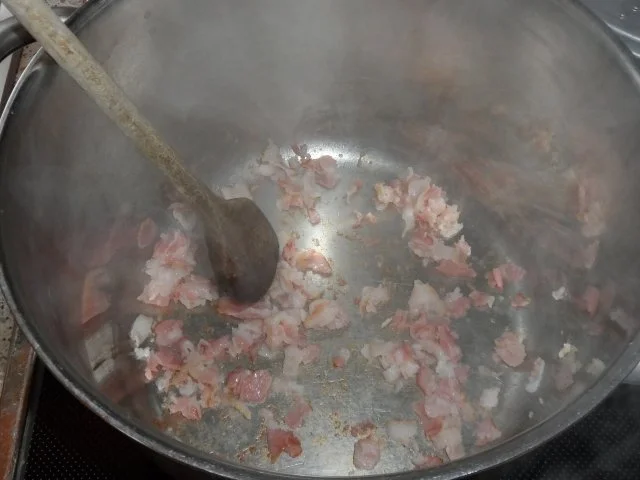 Rezept: Würzige Gorgonzola-Spinat-Lasagne mit Pecorino-Nuss-Kruste Bild Nr. 3 Würzige Gorgonzola-Spinat-Lasagne mit Pecorino-Nuss-Kruste - Rezept - Bild Nr. 3