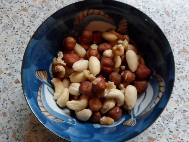 Rezept: Würzige Gorgonzola-Spinat-Lasagne mit Pecorino-Nuss-Kruste Bild Nr. 9 Würzige Gorgonzola-Spinat-Lasagne mit Pecorino-Nuss-Kruste - Rezept - Bild Nr. 9