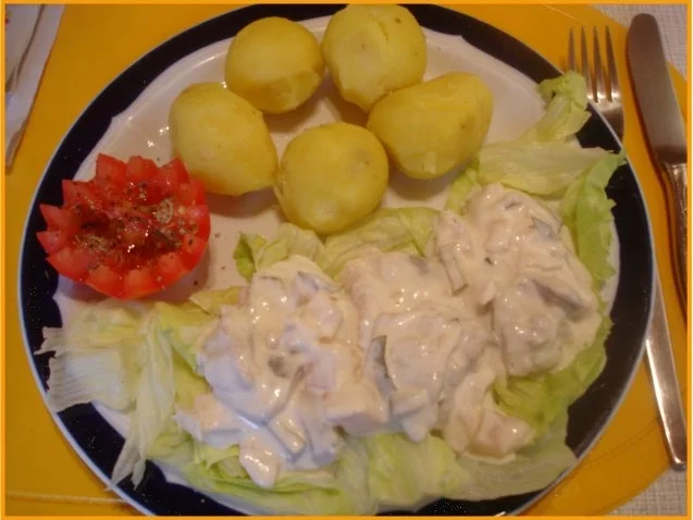 Rezept: Matjesstipp mit Pellkartoffeln Matjesstipp mit Pellkartoffeln - Rezept