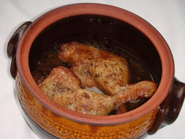 Rezept: Barbarie-Entenkeulen mit Portwein-Preiselbeersauce und Kartoffelteig-Sternen Bild Nr. 8 Barbarie-Entenkeulen mit Portwein-Preiselbeersauce und Kartoffelteig-Sternen - Rezept - Bild Nr. 8