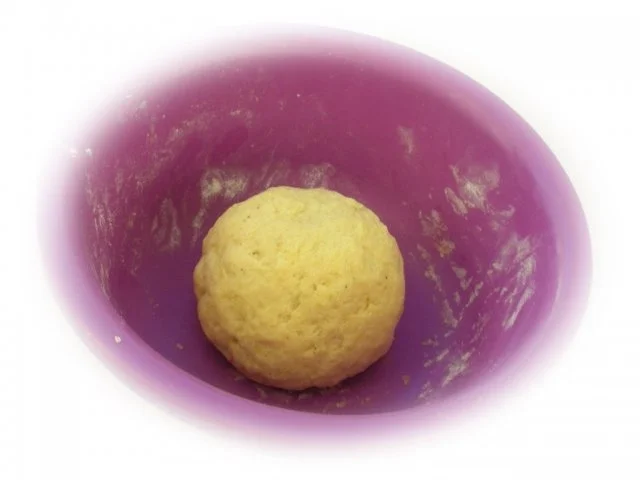 Rezept: Barbarie-Entenkeulen mit Portwein-Preiselbeersauce und Kartoffelteig-Sternen Bild Nr. 10 Barbarie-Entenkeulen mit Portwein-Preiselbeersauce und Kartoffelteig-Sternen - Rezept - Bild Nr. 10