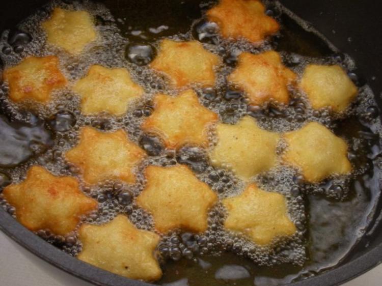Barbarie Entenkeulen mit Portwein Preiselbeersauce und Kartoffelteig ...