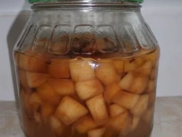 Rezept: Liköre: Apfellikör mit Lavendel Bild Nr. 4 Liköre: Apfellikör mit Lavendel - Rezept - Bild Nr. 4