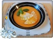 Hausgemachte Ravioli mit Muskatkürbis-Füllung  als perfekte Suppeneinlage - Rezept