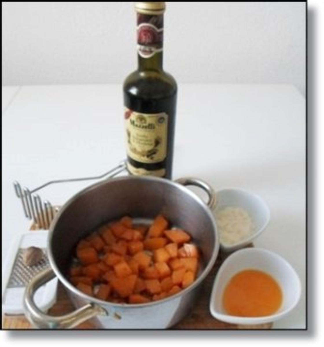 Hausgemachte Ravioli mit Muskatkürbis-Füllung  als perfekte Suppeneinlage - Rezept - Bild Nr. 14