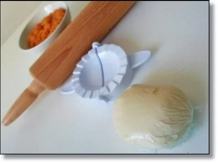 Hausgemachte Ravioli mit Muskatkürbis-Füllung  als perfekte Suppeneinlage - Rezept - Bild Nr. 19