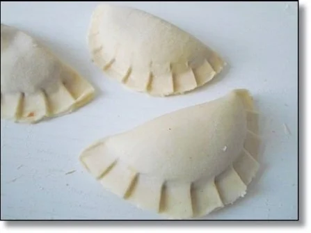 Hausgemachte Ravioli mit Muskatkürbis-Füllung  als perfekte Suppeneinlage - Rezept - Bild Nr. 25