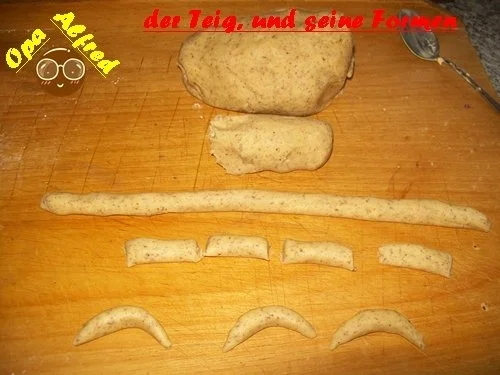 Plätzchen: Opa`s Vanillekipferl - Rezept - Bild Nr. 5