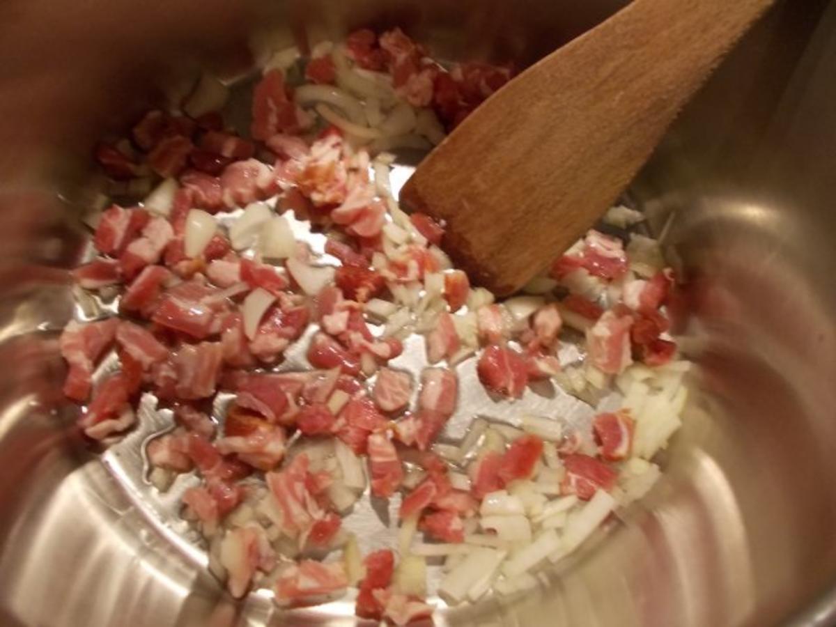 Dinkelsuppe mit Dörrfleisch und Gemüse - schnell &amp; einfach - 451 kcal/100g