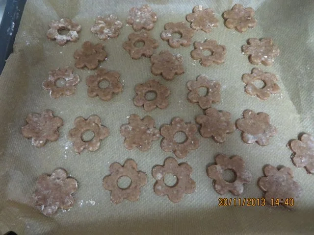 Gebäck: Linzer Plätzchen - Rezept - Bild Nr. 2