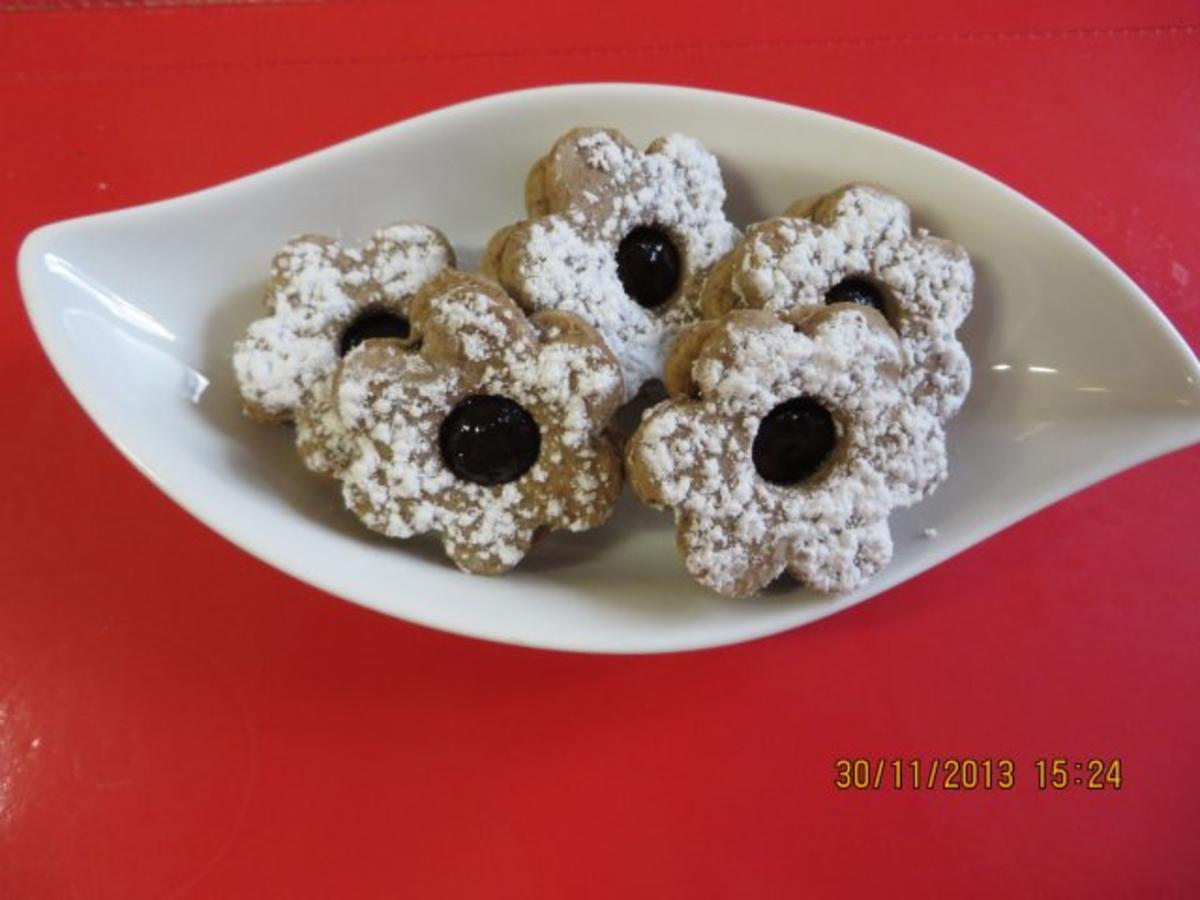 Bilder für Gebäck: Linzer Plätzchen - Rezept