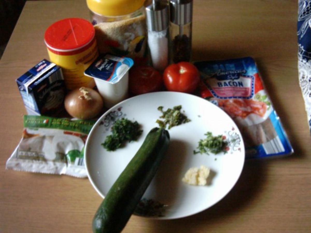 Zucchini - Tomaten - Auflauf auf Kartoffelschuppen - Rezept - Bild Nr. 2