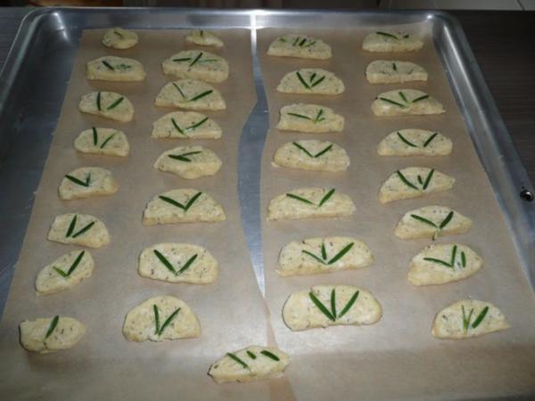 Parmesan Rosmarin Cracker - einfach - 381 kcal/100g