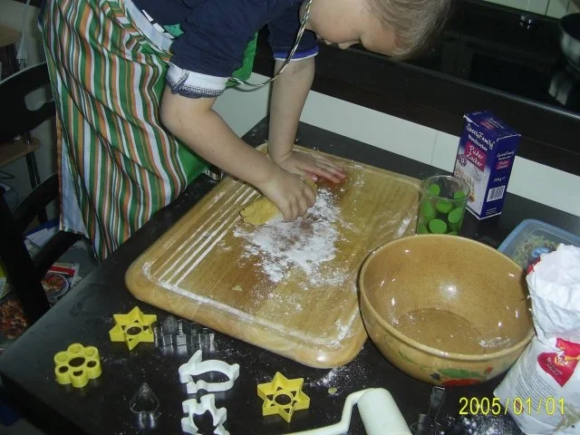 Weihnachtsplätzchen: Backen mit Kindern.... - Rezept - Bild Nr. 2