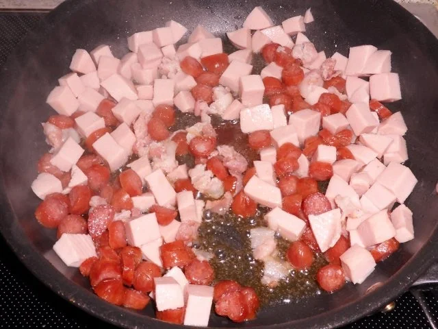 Eintöpfe/Suppen: Deftiger Kartoffel-Sauerkraut-Eintopf mit Paprika und Cabanossi - Rezept - Bild Nr. 6