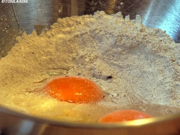 Rezept: Crêpes Suzette Bild Nr. 2 Crêpes Suzette - Rezept - Bild Nr. 2