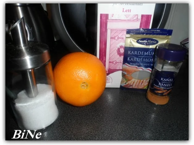 Rezept: BiNe` S ORANGEN - ZIMTMILCH Bild Nr. 3 BiNe` S ORANGEN - ZIMTMILCH - Rezept - Bild Nr. 3