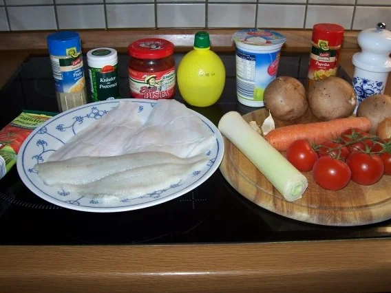 Schollenfilet mit Tomaten-Lauch-Champignon-Möhrengemüse - Rezept