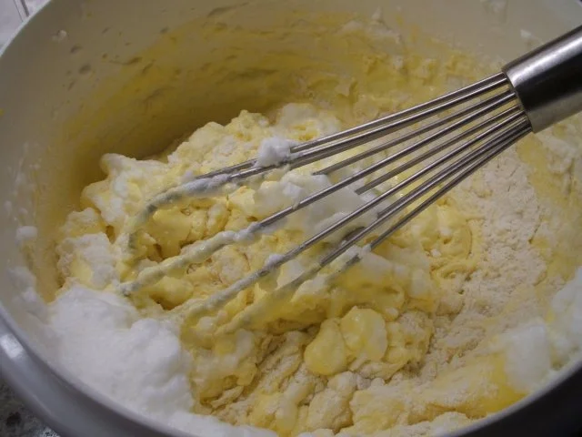 Backen: Mascarpone-Quark-Torte mit Sauerkirschen - Rezept - Bild Nr. 3