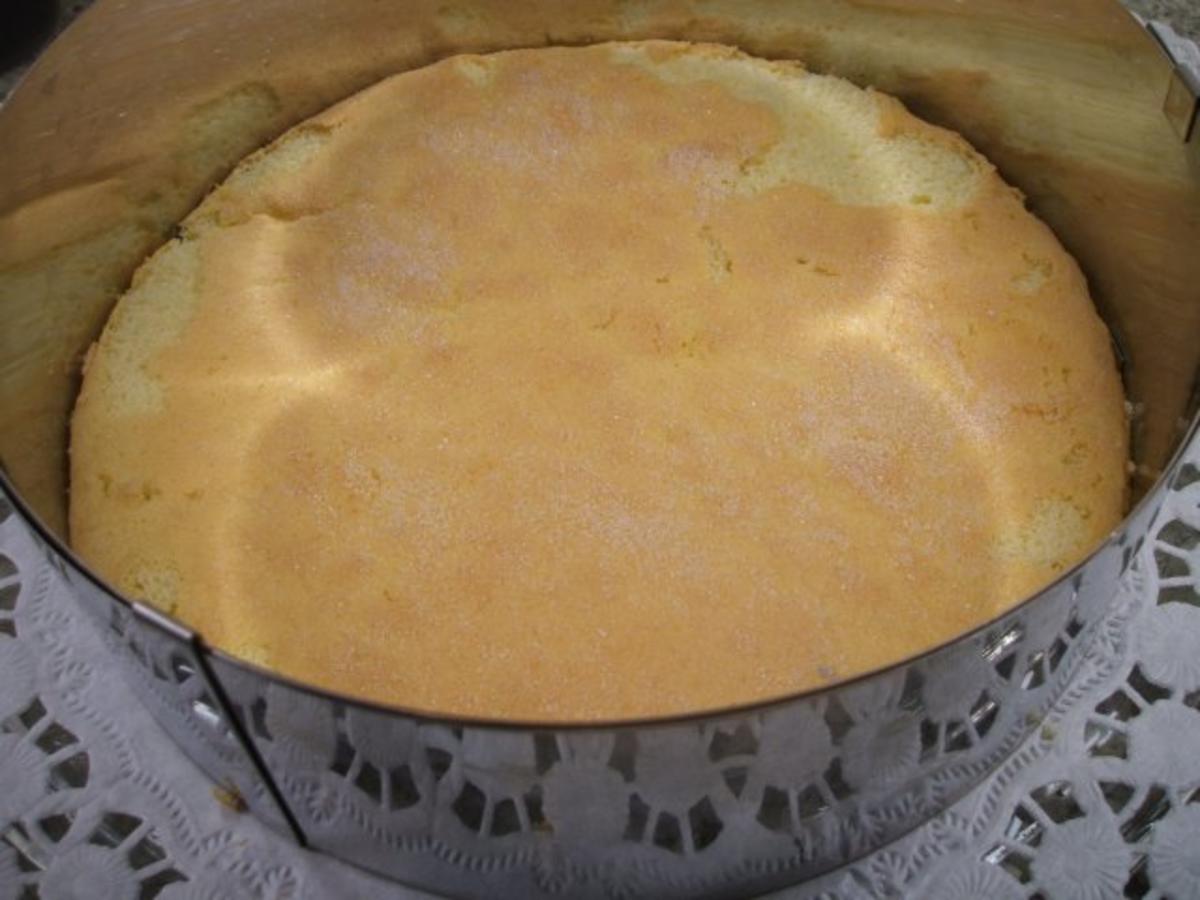 Backen: Mascarpone-Quark-Torte mit Sauerkirschen - Rezept - Bild Nr. 5