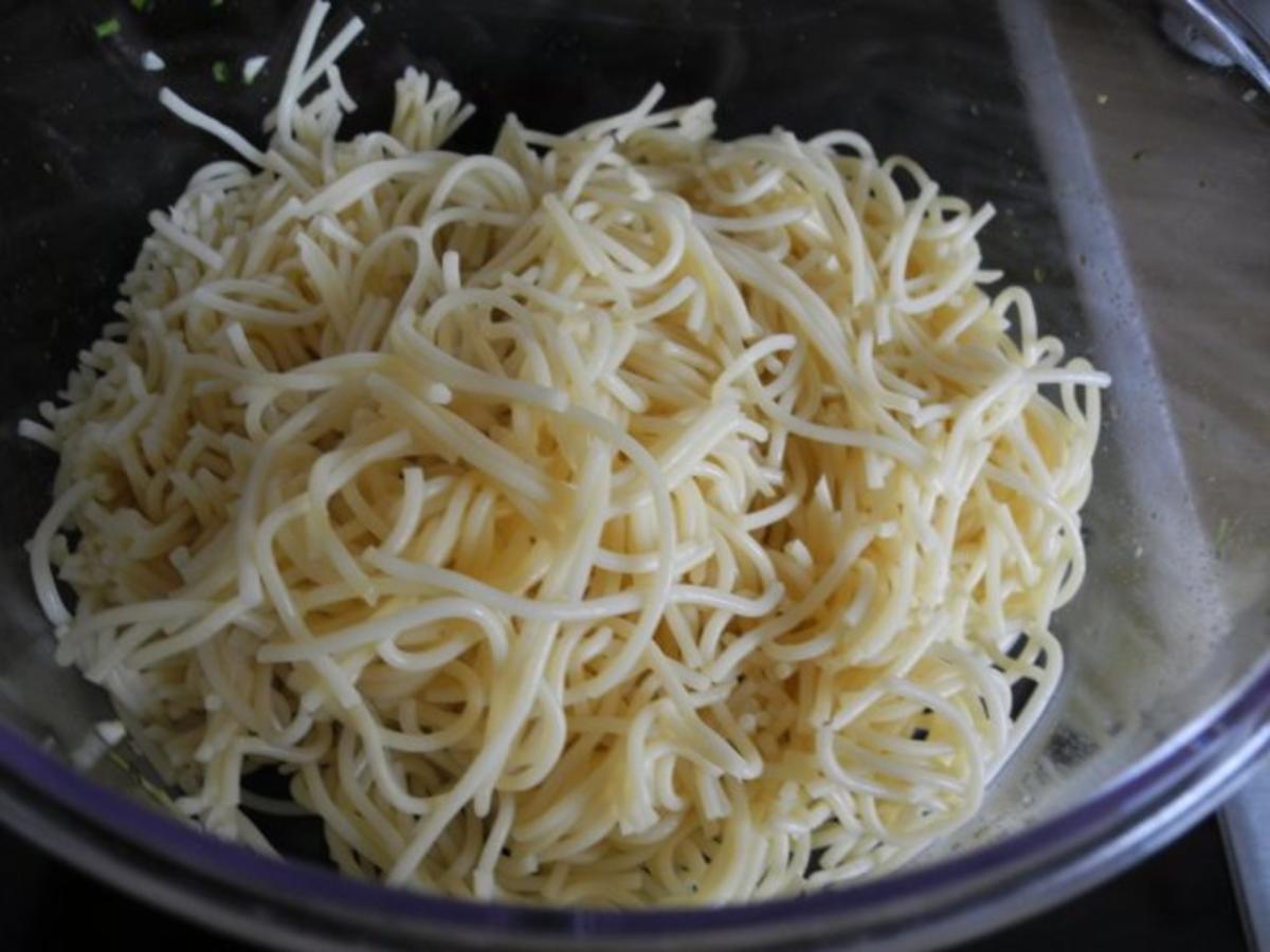 Vegan : Spaghetti - Zucchinibett - Rezept - Bild Nr. 11