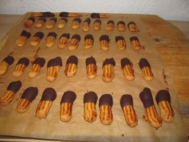 Rezept: Mandelstängchen mit Marzipan Mandelstängchen mit Marzipan - Rezept