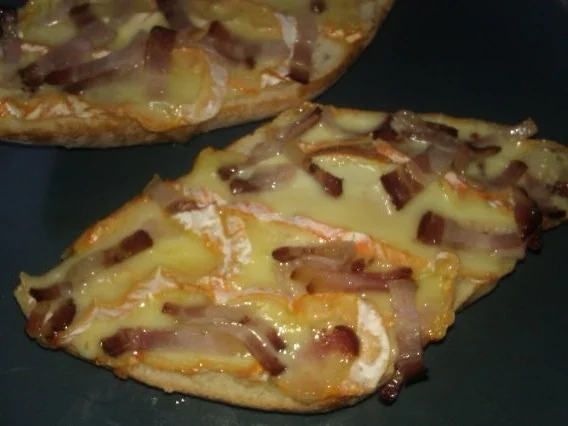 Überbackene Krustis "Elsäßische Art" - Rezept - Bild Nr. 6