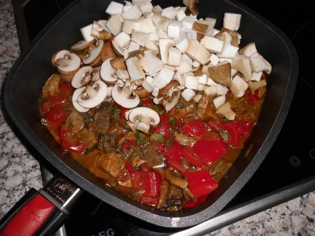 Rezept: Schnelles Pilzgulasch>> Bild Nr. 9 Schnelles Pilzgulasch>> - Rezept - Bild Nr. 9