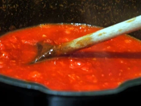 Rezept: Hähnchenbrust auf Tomatensauce mit Gremolata und würzigem Quinoa Bild Nr. 9 Hähnchenbrust auf Tomatensauce mit Gremolata und würzigem Quinoa - Rezept - Bild Nr. 9