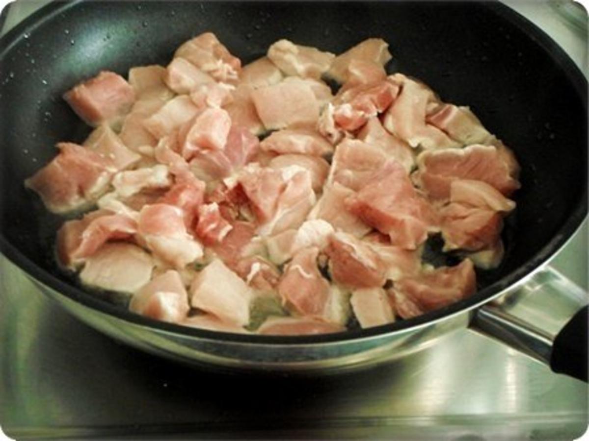 Schweinefleisch mit Ananas  und feinem Reistürmchen dazu - Rezept - Bild Nr. 8