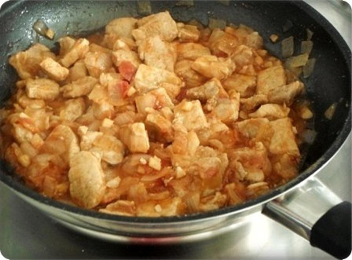 Schweinefleisch mit Ananas  und feinem Reistürmchen dazu - Rezept - Bild Nr. 11