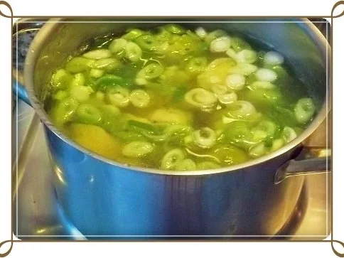 Rezept: Rosenkohl Cremesuppe Bild Nr. 7 Rosenkohl Cremesuppe - Rezept - Bild Nr. 7