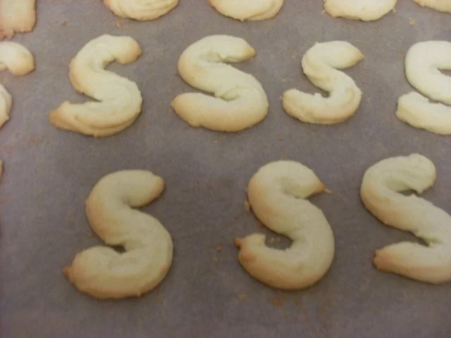 Rezept: Spritzgebäck.. wie schon meine Oma es machte Bild Nr. 7 Spritzgebäck.. wie schon meine Oma es machte - Rezept - Bild Nr. 7