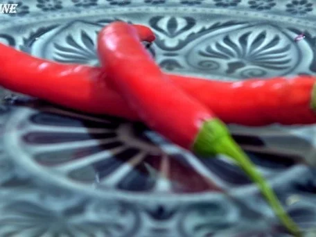 Rezept: Erdnuss-Chili-Knoblauch-Sauce Bild Nr. 6 Erdnuss-Chili-Knoblauch-Sauce - Rezept - Bild Nr. 6