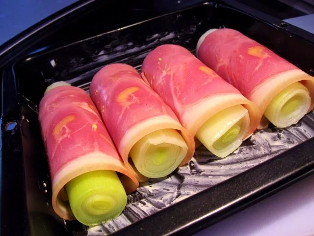 Pikante Lauchröllchen in Béchamelsoße - Rezept - Bild Nr. 4