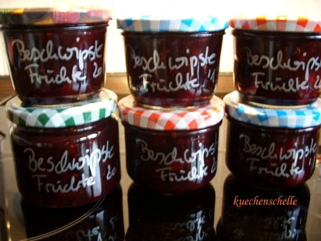 Rezept: Konfitüre & Co: Beschwipste Früchte Konfitüre & Co: Beschwipste Früchte - Rezept