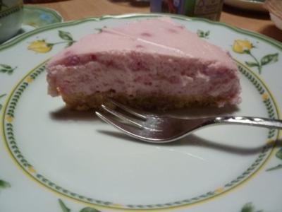 Kuchen: Himbeercremetorte - Rezept