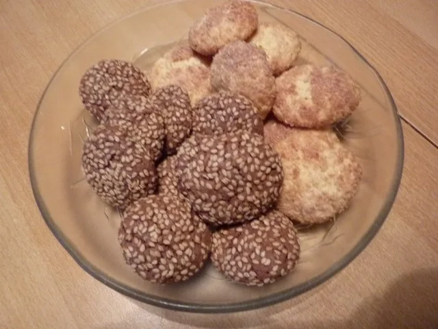 Weihnachten: Schokoladen-Sesam-Plätzchen - Rezept