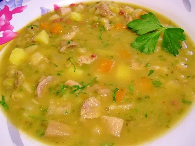 Deftiger Eintopf mit Fleisch- und Gemüseresten - Rezept - Bild Nr. 5