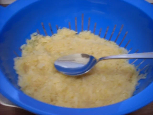 Krautspätzle nach Art des Hauses, braucht etwas Zeit aber es lohnt sich! - Rezept - Bild Nr. 13