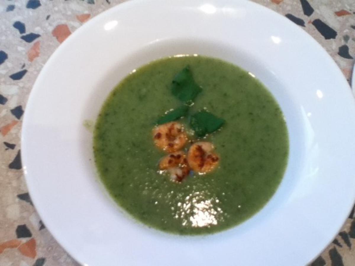 Bilder für Petersilien-Pastinaken Suppe - Rezept